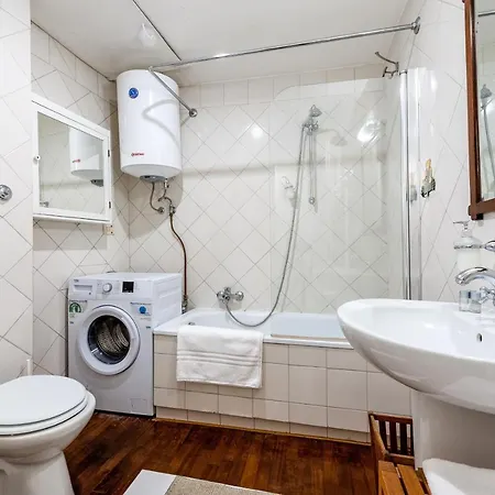Irex Popolo Square Private Apartment Apartment