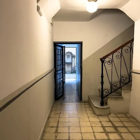 Irex Popolo Square Private Apartment * Rome